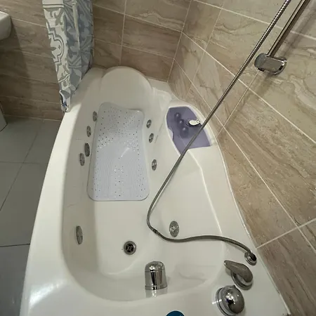 Martone House Apartamento *
